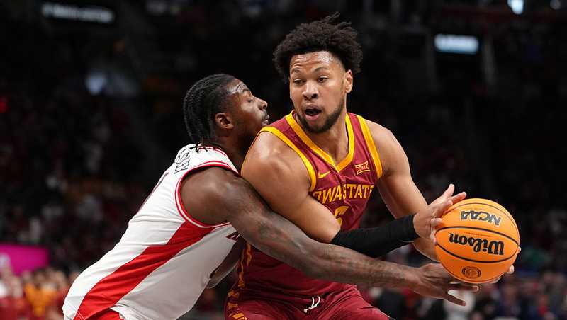 Arizona beats Iowa State in instant classic on Jaden Bradley's buzzer-beater