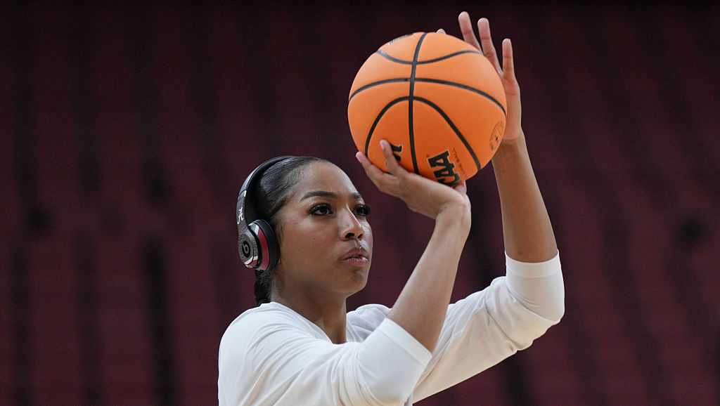 LIVE SCORE | Louisville women take on Alabama at home