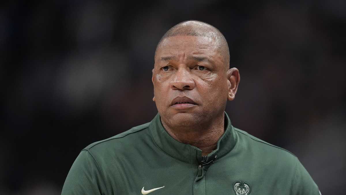 Bucks’ Doc Rivers inducted into Basketball Hall of Fame