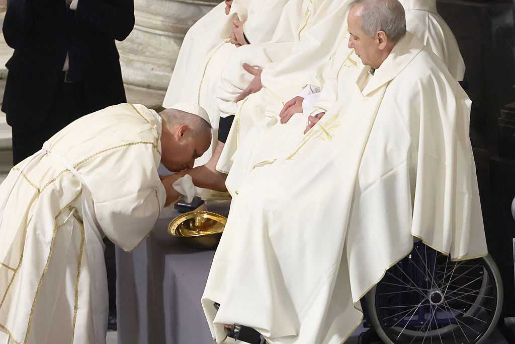 Pope Leo XIV revives the Holy Thursday foot-washing of priests after Francis's inclusive tradition