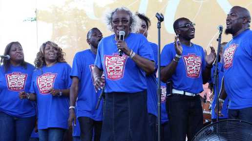 Hundreds expected to pay tribute to Mama Mosie Burks, a Mississippi Mass Choir legend