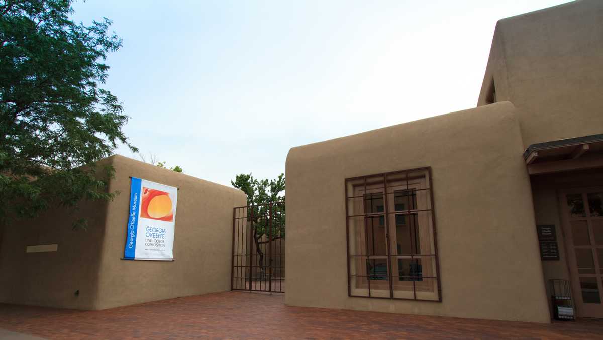 Hearst Foundations awards O'Keeffe Museum with 250,000 grant