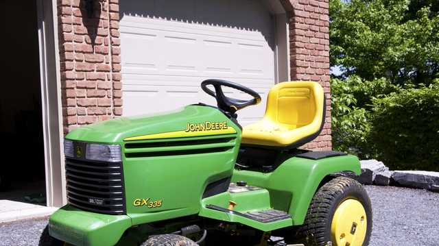 Lawnmower operator struck, killed by pickup truck in Marion County, FHP says