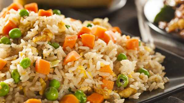 Healthy Homemade Fried Rice with Carrots and Peas