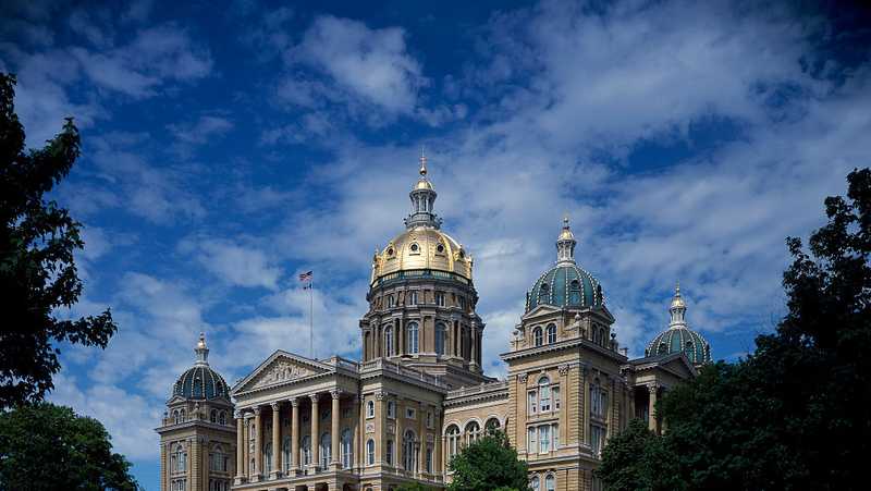 Iowa lawmakers wrap contentious 2024 session with tax cut, budget action