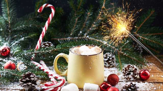 How to make Starbucks holiday drinks at home