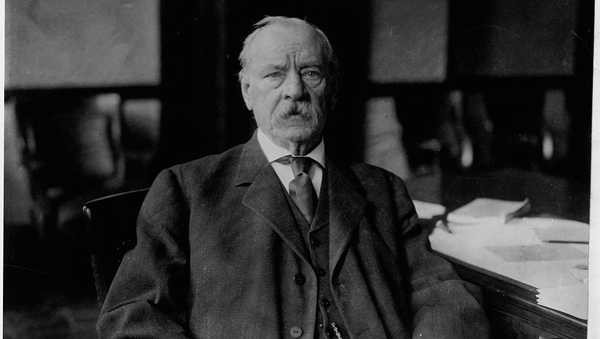 Grover Cleveland at Desk   (Photo by Library of Congress/Corbis/VCG via Getty Images)