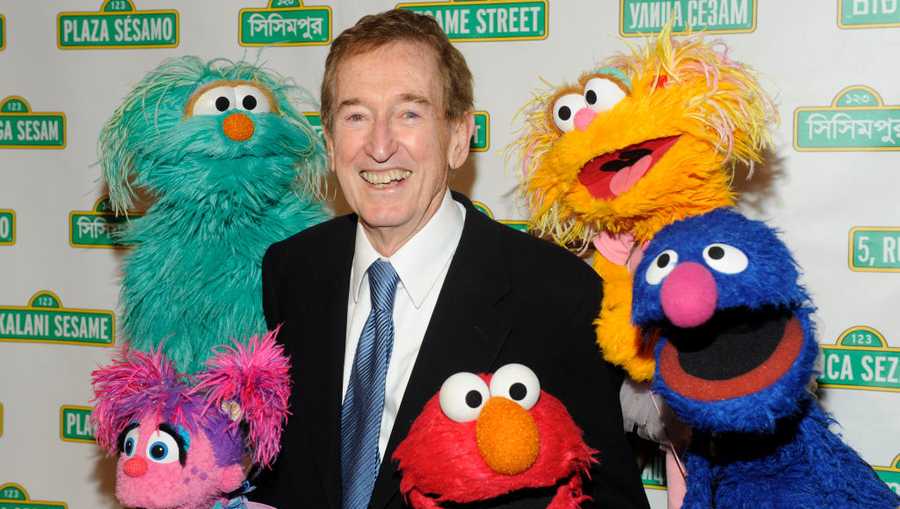 NEW YORK, NY - MAY 27:  (L-R) Rosita, Abby Cadabby, Bob McGrath, Elmo, Zoe and Grover attend SESAME WORKSHOP&apos;S 7th Annual Benefit Gala at Cipriani 42nd Street on May 27, 2009 in New York. (Photo by ZACH HYMAN/Patrick McMullan via Getty Images)