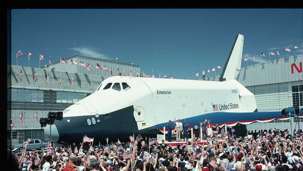 80s space shuttles