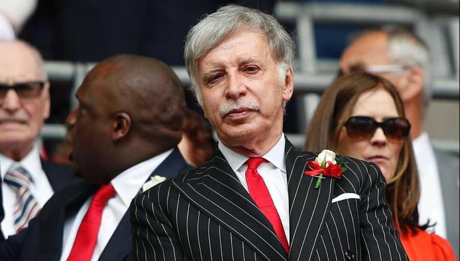 Arsenal's US owner Stan Kroenke waits for kick off in the English FA Cup final football match between Arsenal and Chelsea at Wembley stadium in London on May 27, 2017.