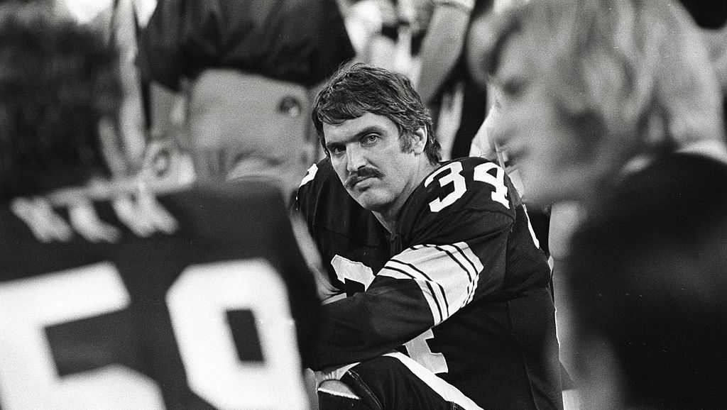 Former Steelers linebacker Andy Russell dies