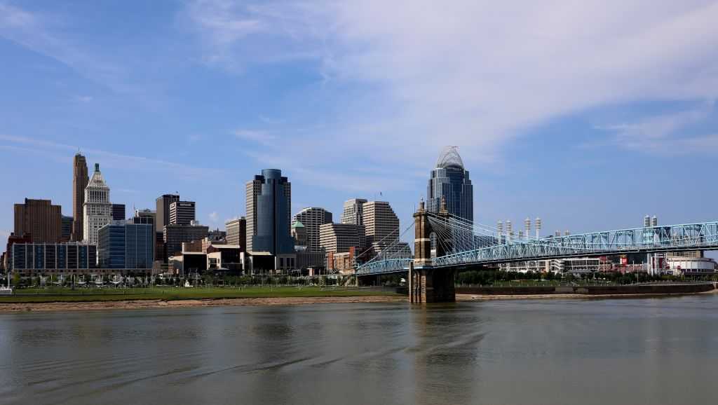 Hundreds of women to gather for 'Catch the Wave' business conference in