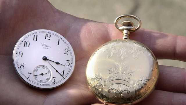 Gold watch worn by richest passenger aboard Titanic sells for record-breaking $1.5 million - Vimarsana News