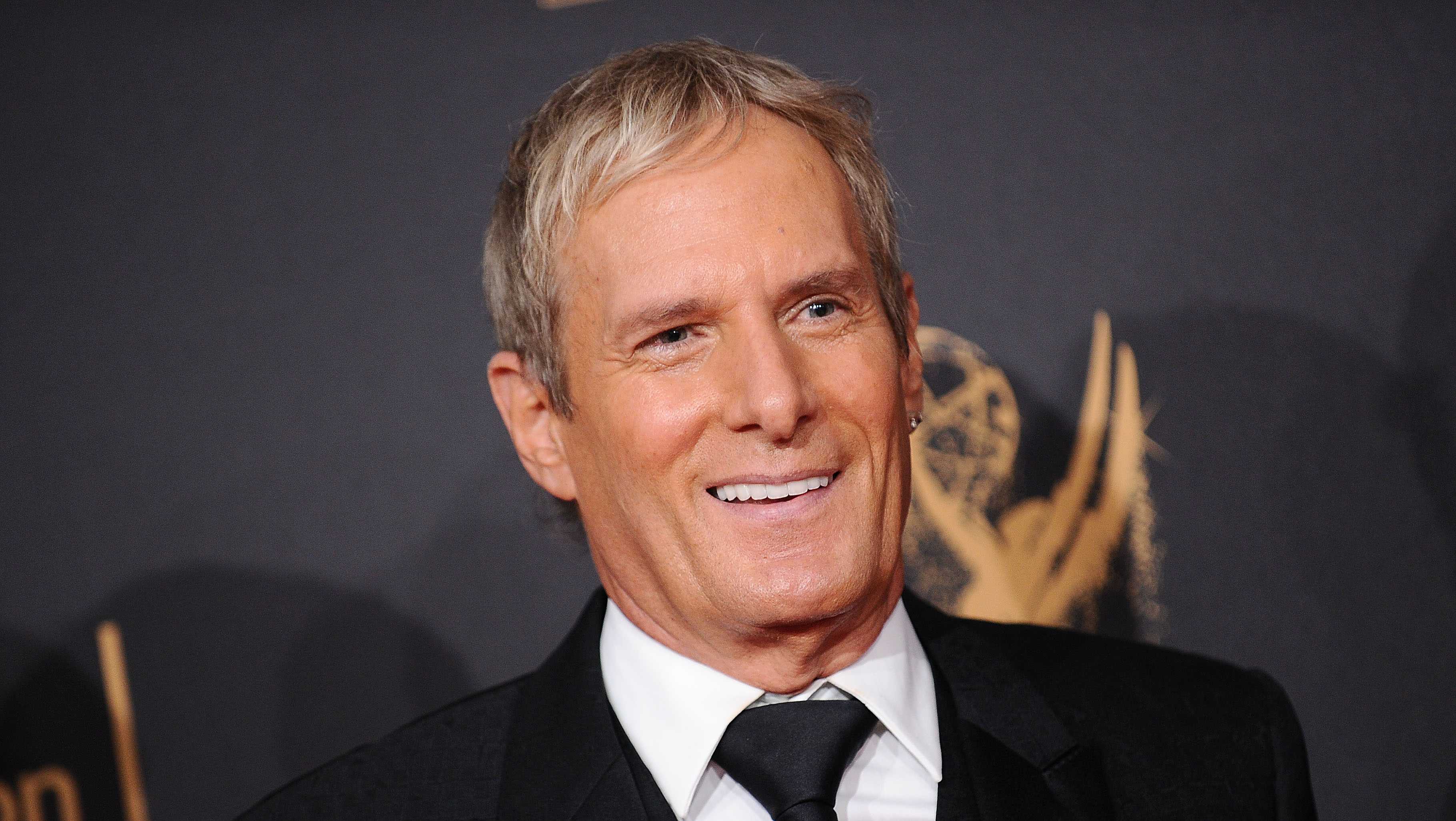 Michael Bolton reveals he was diagnosed with brain tumor - Vimarsana News