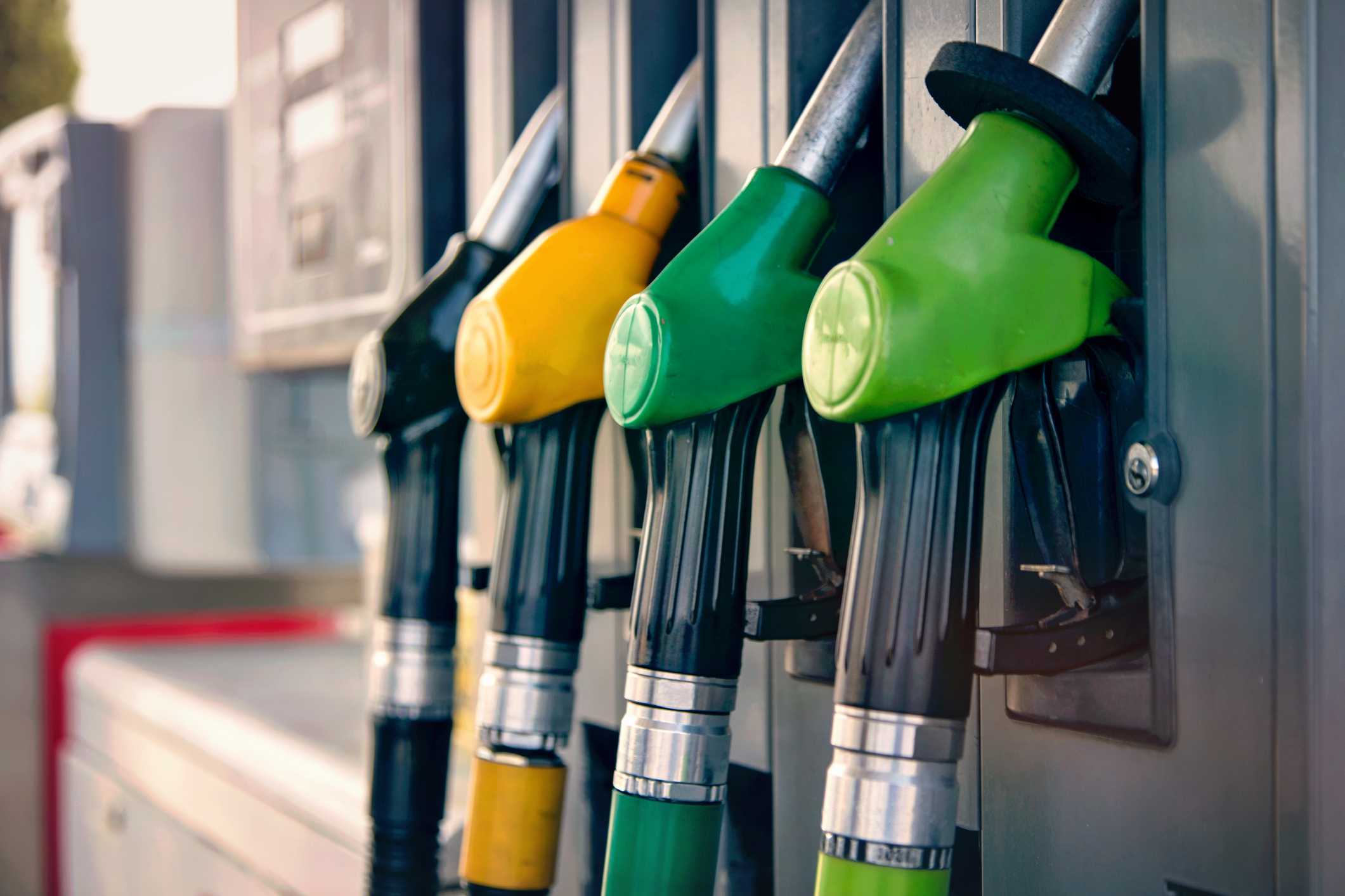wbaltv.com - Christopher Salas - Diesel price surge hits food, shipping as energy costs add inflation pressure