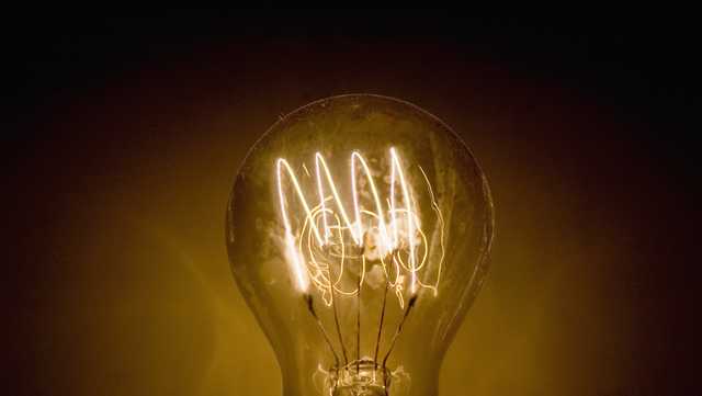 New law in effect on Jan, 1, 2024 prevents sale of incandescent lightbulbs - Vimarsana News