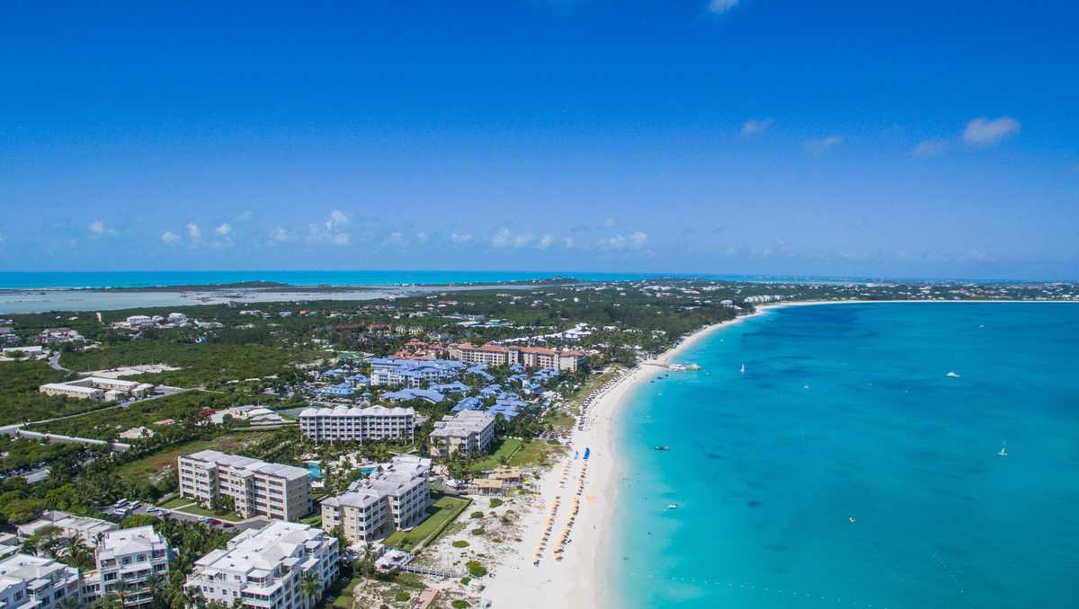 Shark attacks American tourist in Turks and Caicos, police say