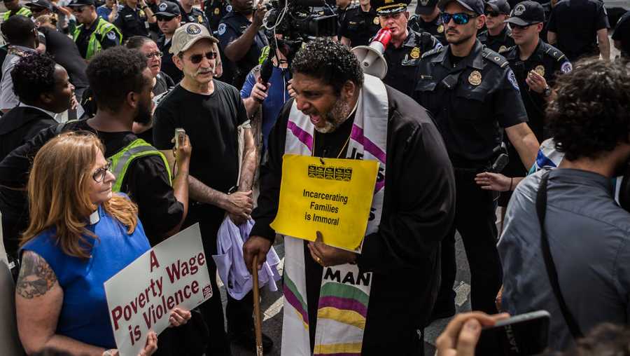 Approximately 400 Poor Peoples Campaign participants marched to the U.S. Capitol to protest the Trump administration and congressional policy against immigrant children and families. Over 100 people were arrested.