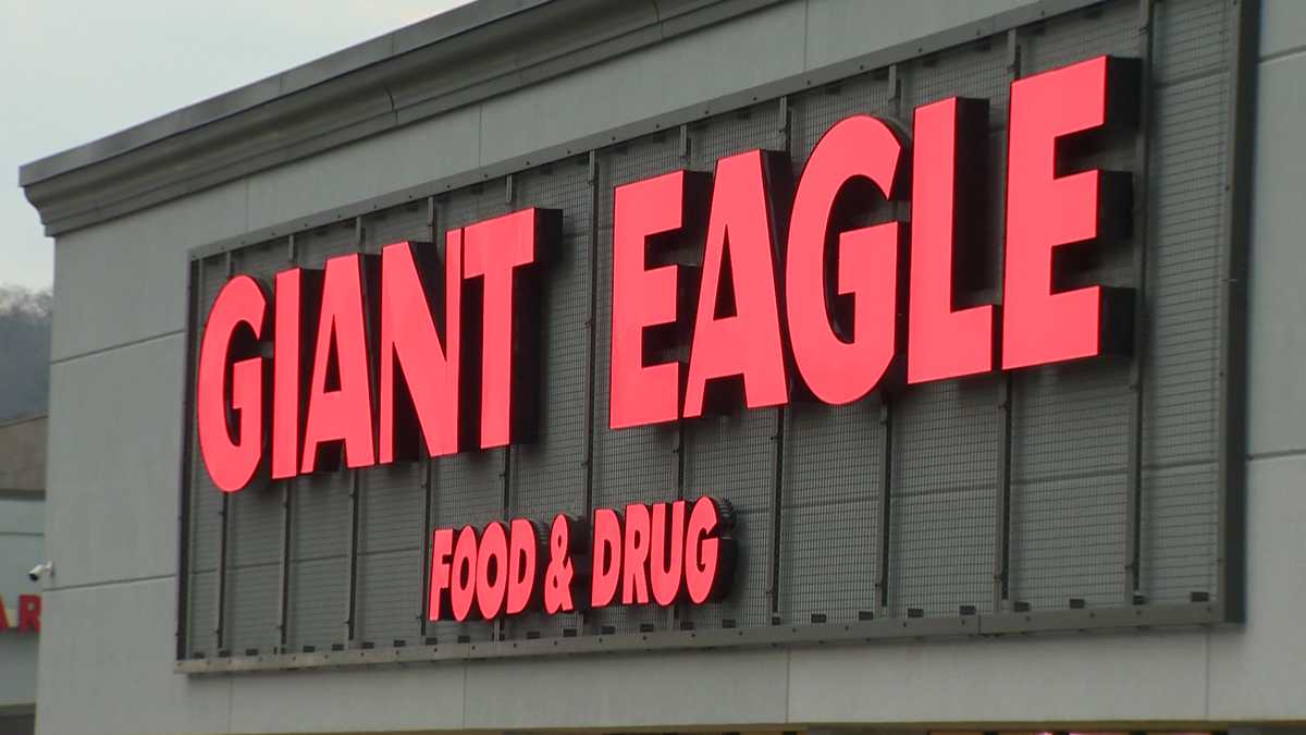 Giant Eagle changes store shopping hours