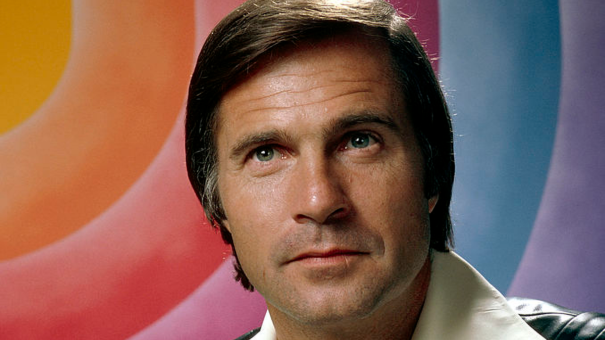 Gil Gerard, sci-fi TV star from Arkansas, dies at 82