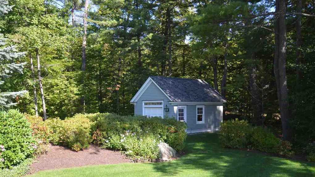 Mansion Monday Bright and spacious, the perfect lake house in Gilford