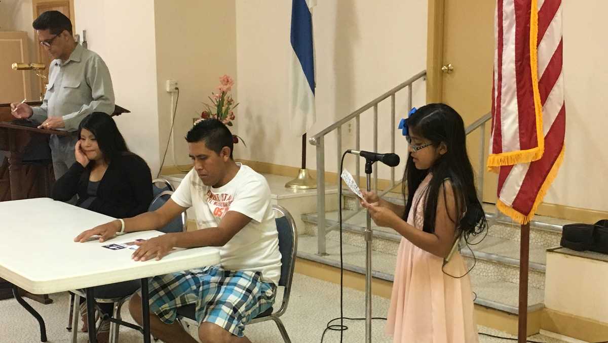 Girl who wrote letter to robber speaks to politicians