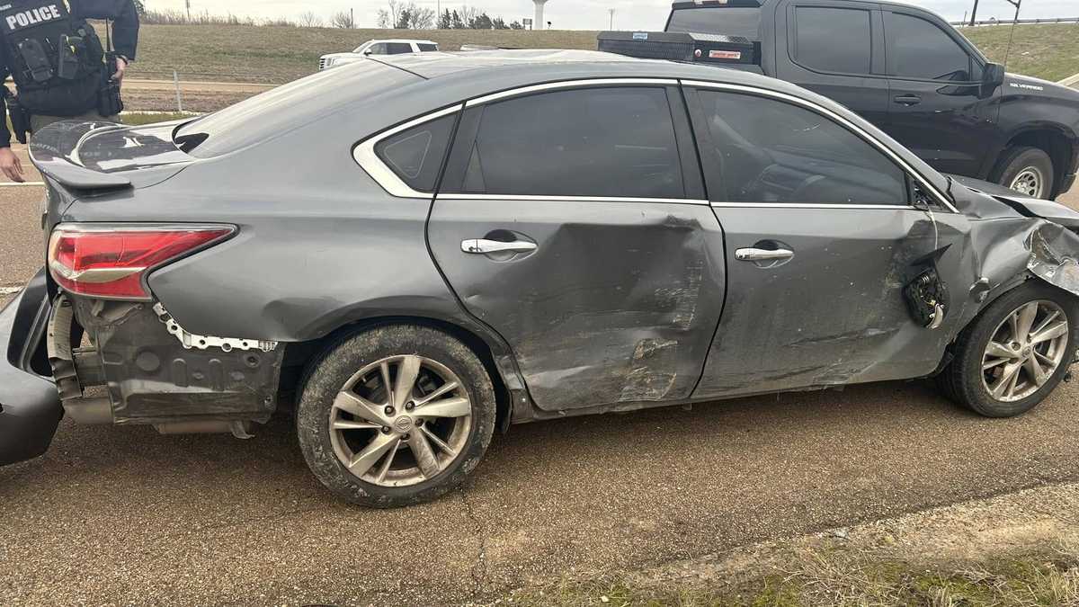 Woman driving the wrong way on I-55 arrested, charged with DUI