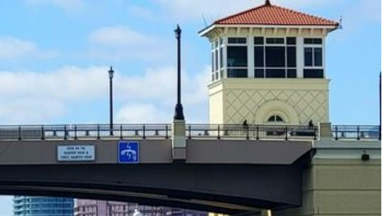 Flagler Bridge on Palm Beach reopens after minor malfunction
