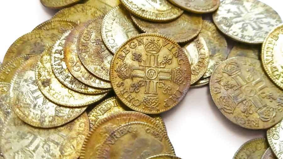 Three builders discovered a stash of 239 century gold coins at a manor in Plozévet, Brittany in 2019, which could earn up to €300,000 ($356,490) at auction in September.