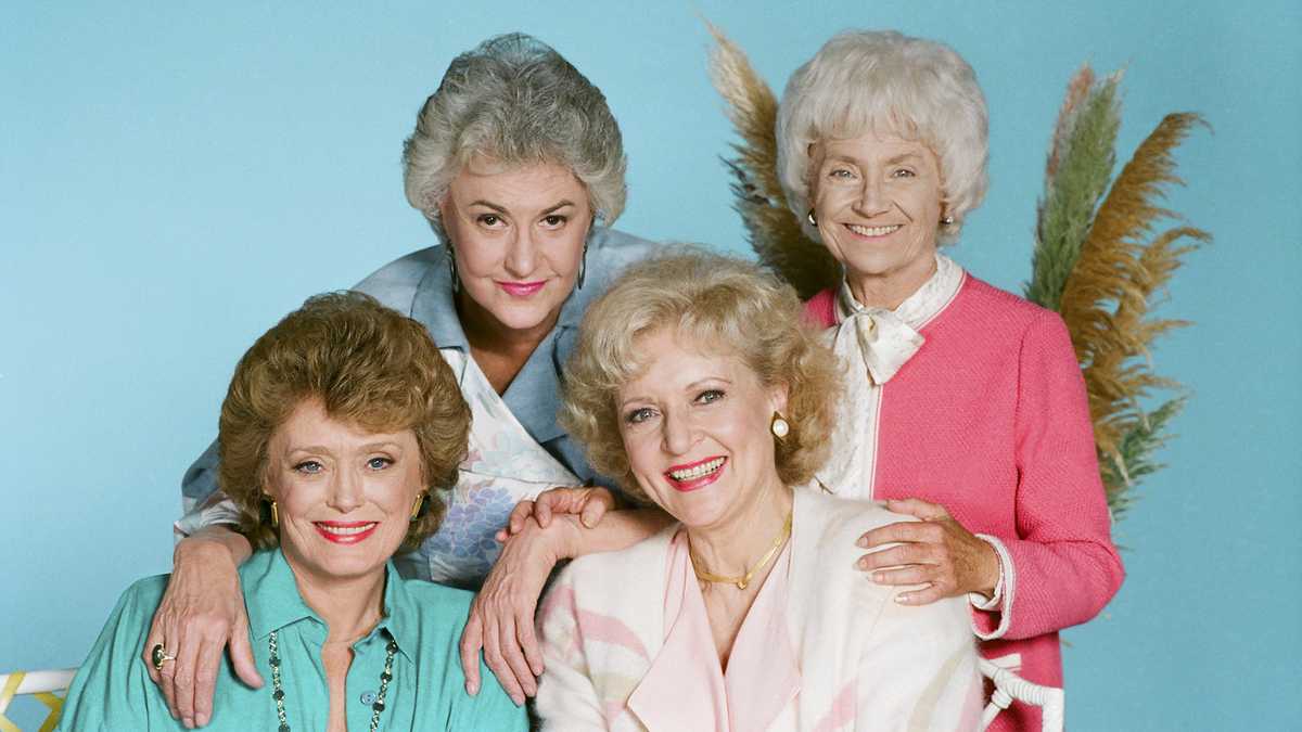 Without A Cue Productions Presents A Golden Girls Murder Mystery