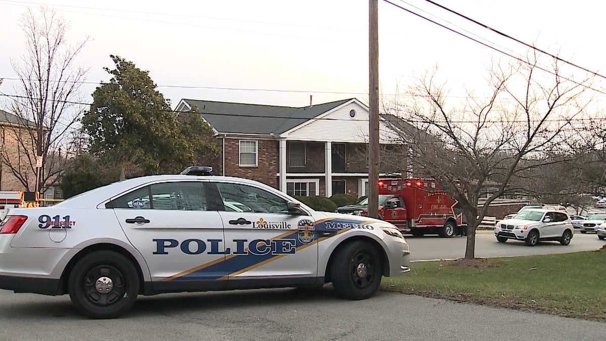 Police Woman Found Fatally Shot In Bashford Manor Neighborhood