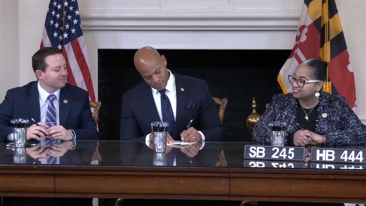 Governor signs bill to ban 287(g) immigration enforcement agreements