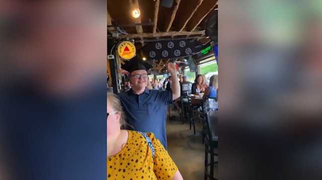 Restaurant cheers for local senior following high school graduation - Vimarsana News