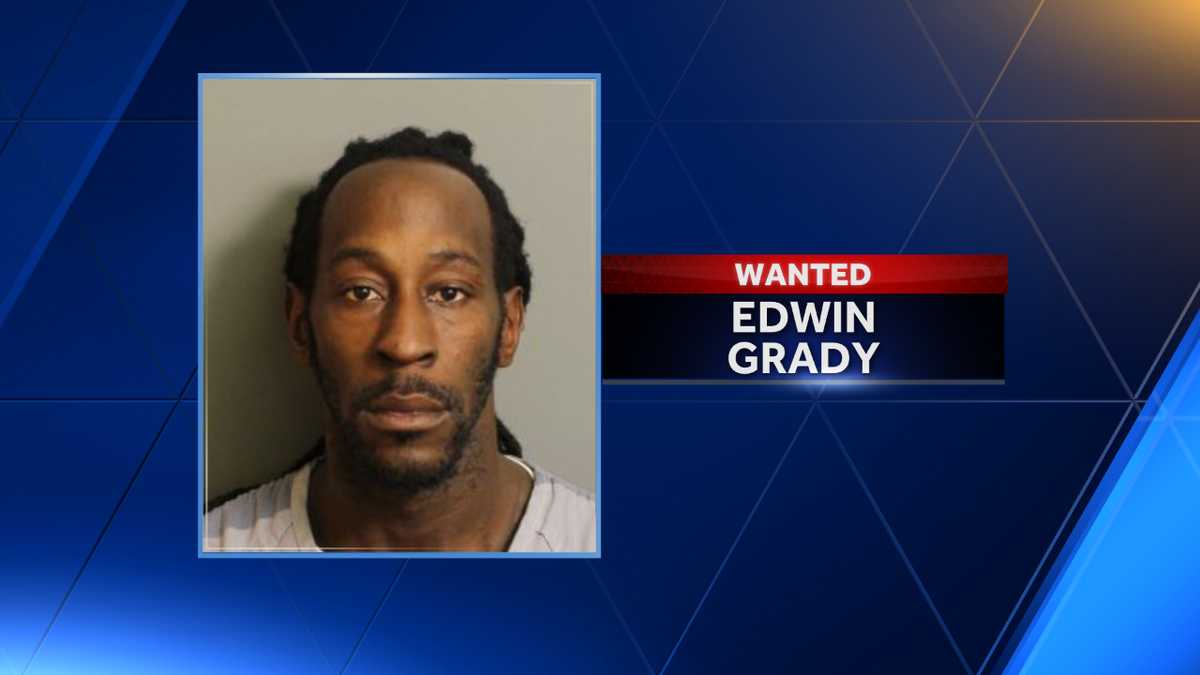 Center Point man wanted on attempted murder charge, accused of firing ...