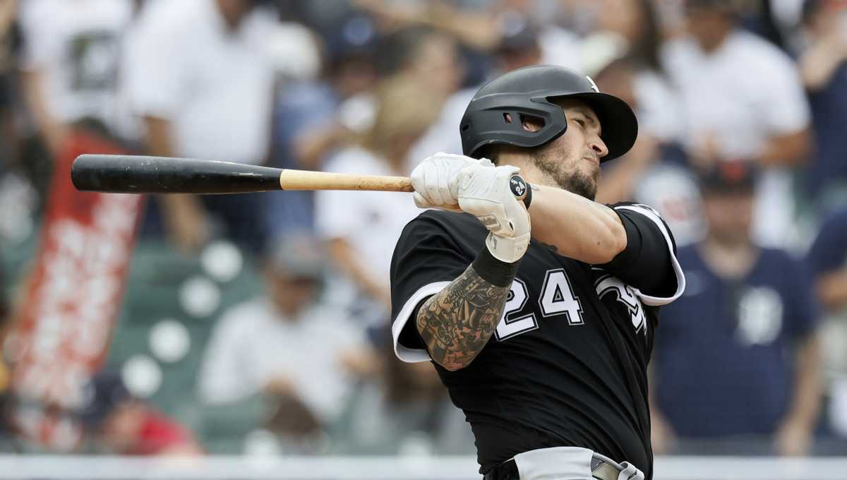 Yasmani Grandal signing with Pittsburgh Pirates