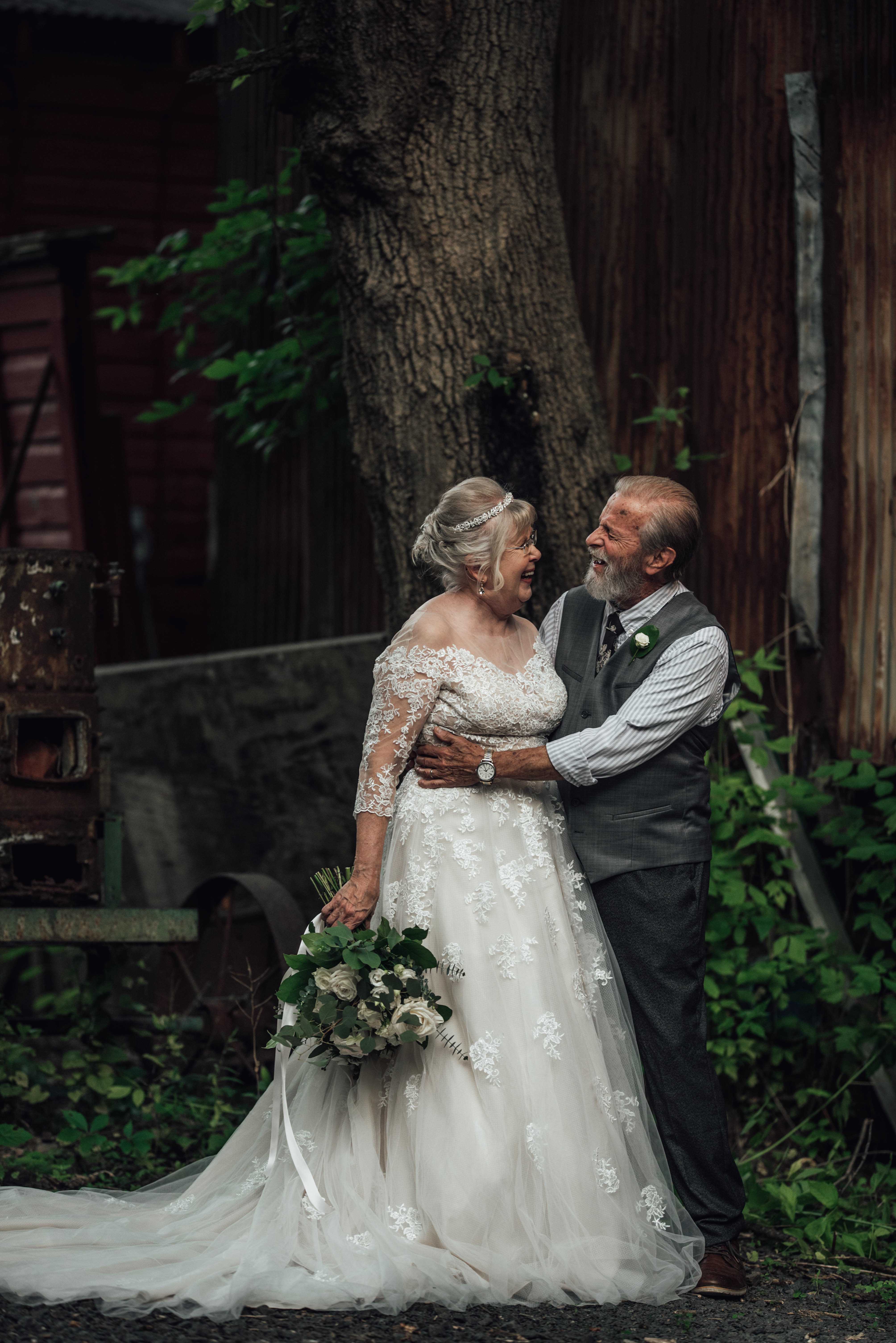 Grandparents warm hearts with viral 60th anniversary photoshoot