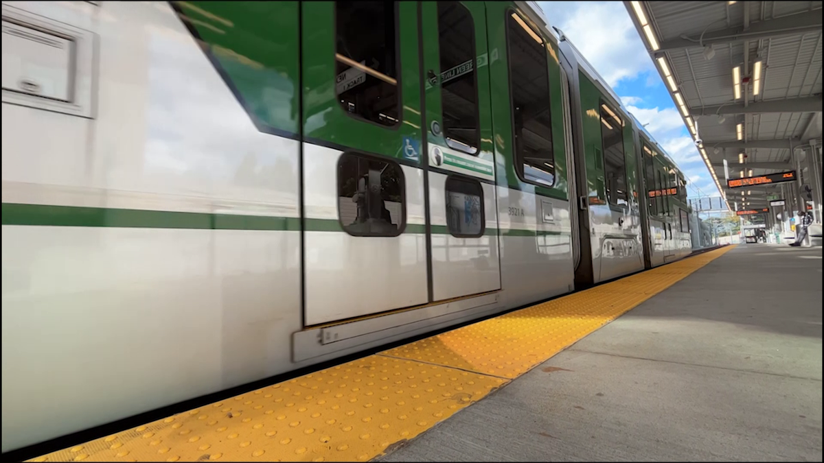 绿线延伸轨道存在缺陷：MBTA表示超过一半需要修复