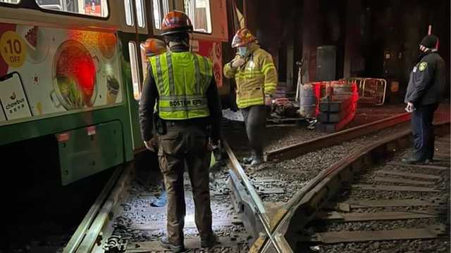 MBTA Green Line service disrupted after train derails at Park St. - Vimarsana News