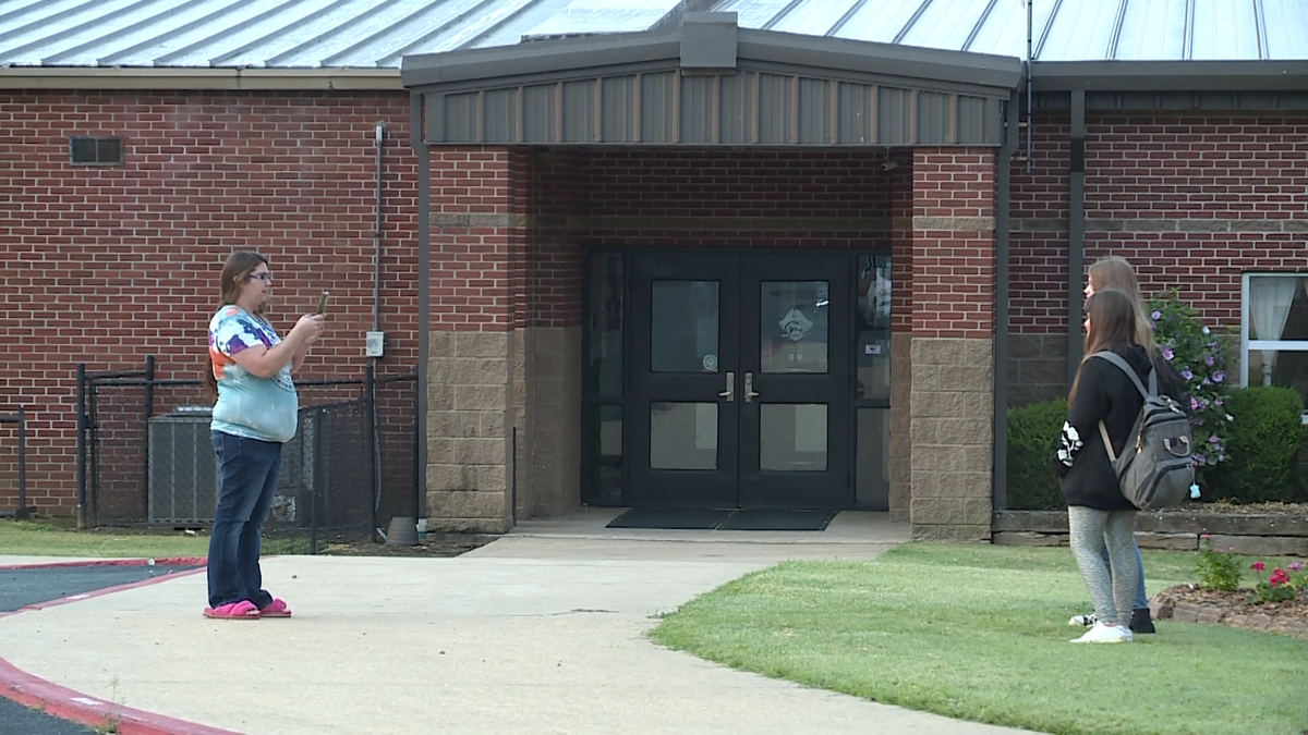 Greenland Middle School welcomes students