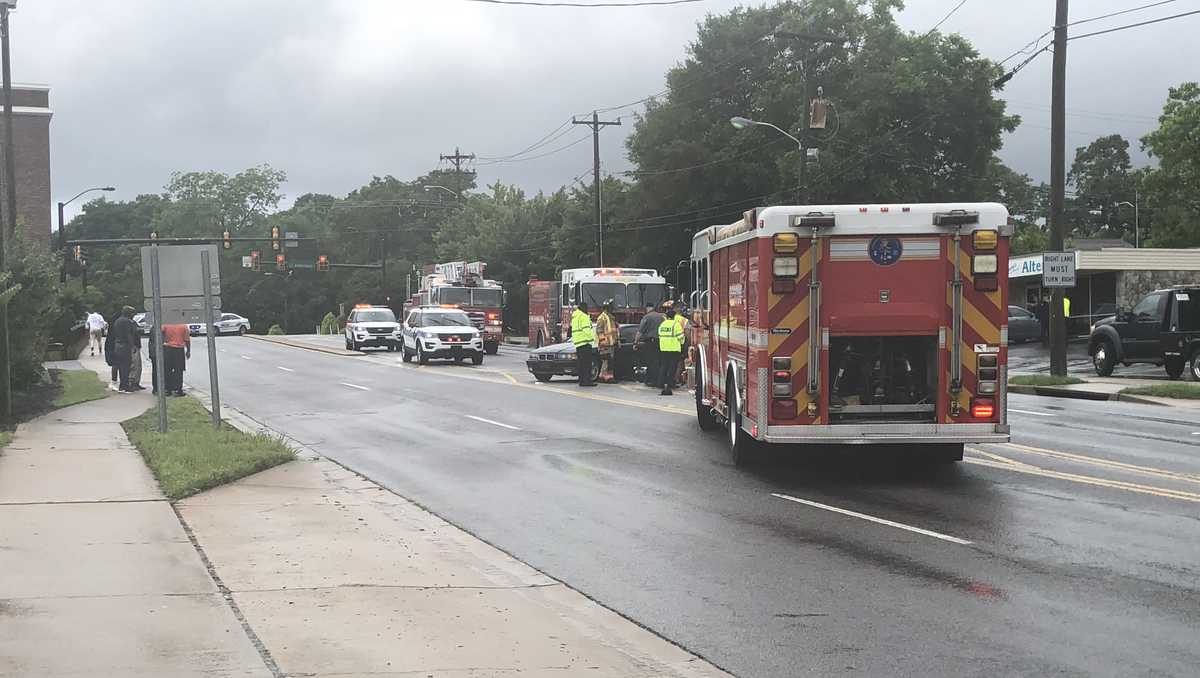 One person killed in moped crash in Greenville , police say