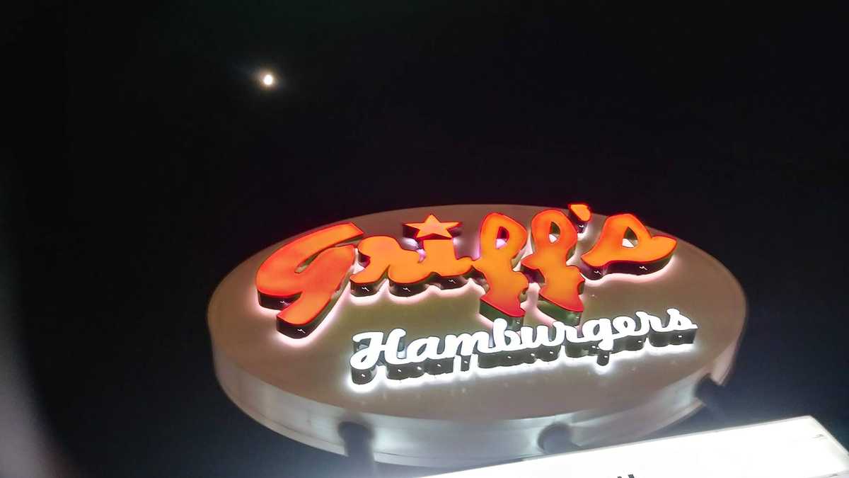 Griff’s Hamburgers is closing in Albuquerque Griff’s Hamburgers is closing in Albuquerque