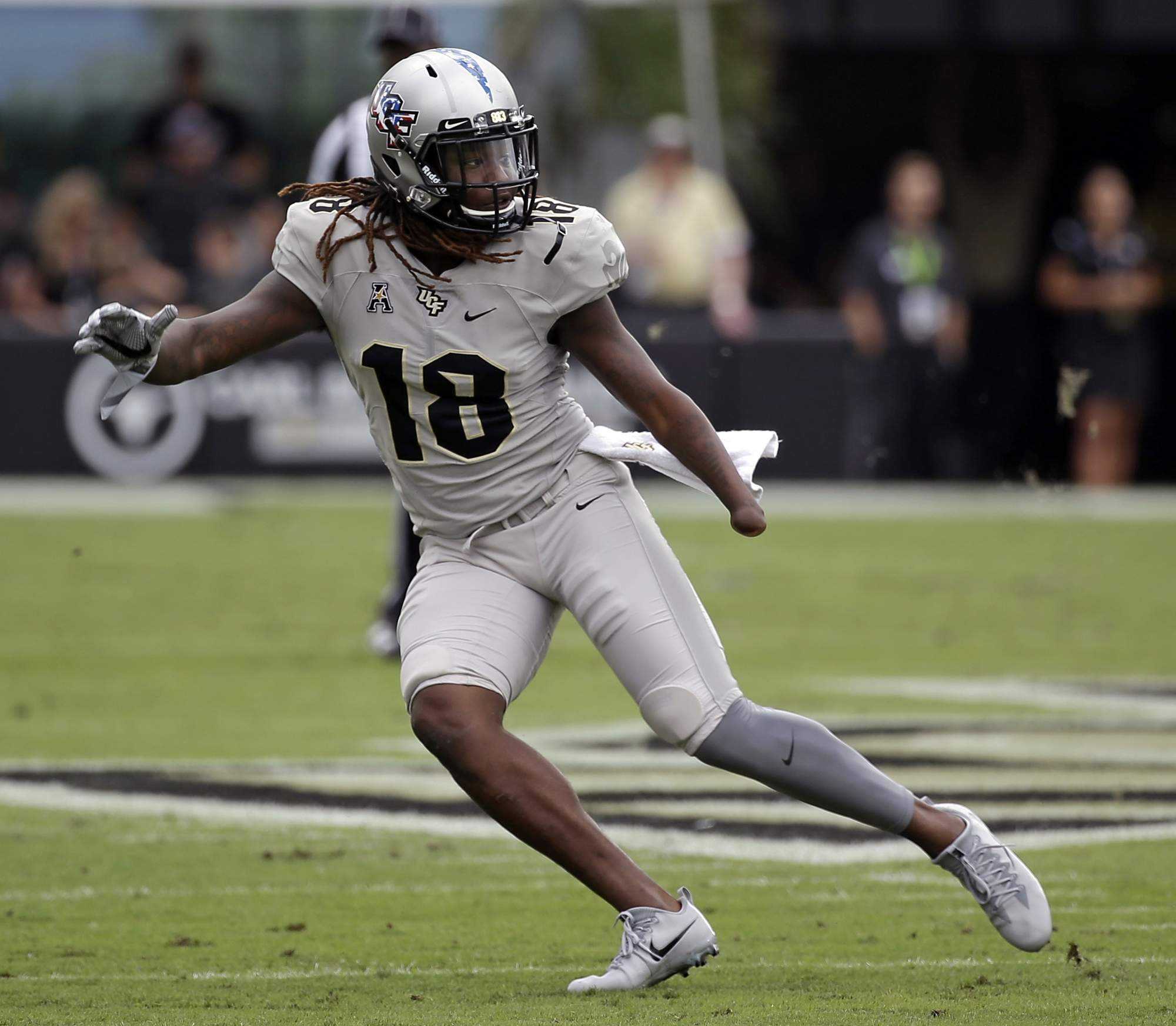 Shaquem Griffin, First One-Handed Player Drafted In NFL, Retires At 27