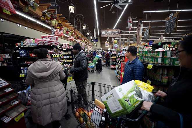 Supermarket&#x20;shelves&#x20;are&#x20;starting&#x20;to&#x20;be&#x20;emptied&#x20;as&#x20;people&#x20;prepare&#x20;for&#x20;the&#x20;spread&#x20;of&#x20;coronavirus&#x20;in&#x20;New&#x20;York,&#x20;United&#x20;States&#x20;on&#x20;March&#x20;12,&#x20;2020.
