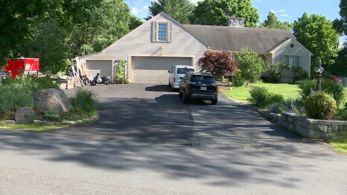 82yearold found dead in 'shocking, brutal' Groveland crime, DA says