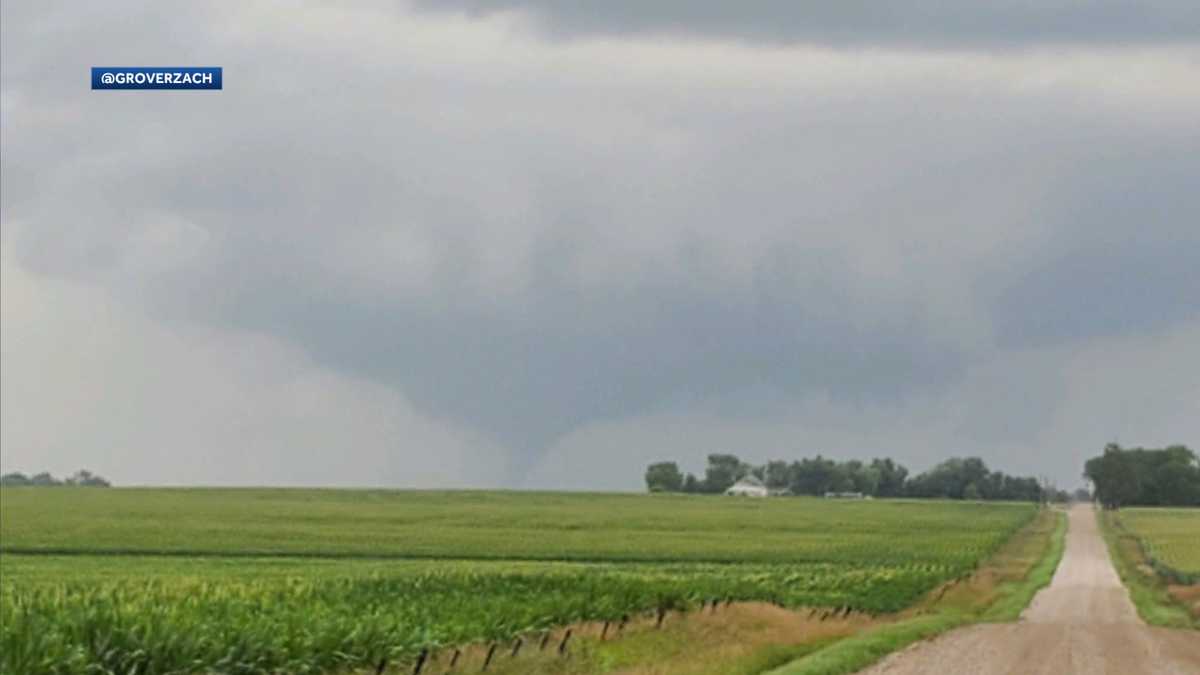 Watch Now First look at the damage from Iowa tornadoes