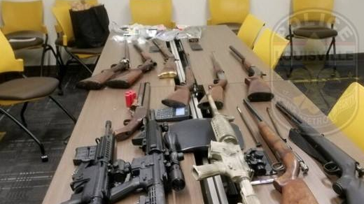 LMPD confiscates large amount of guns and drugs during traffic stop