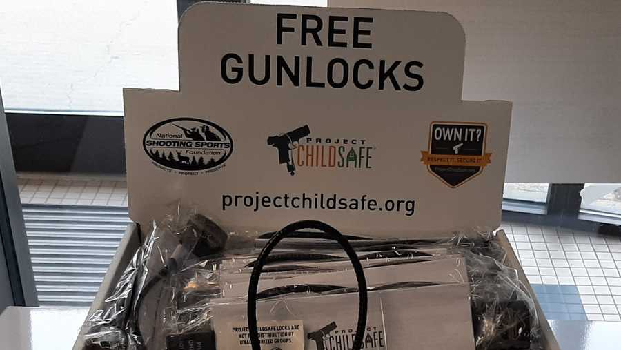 Free gun locks available at Cincinnati police district offices