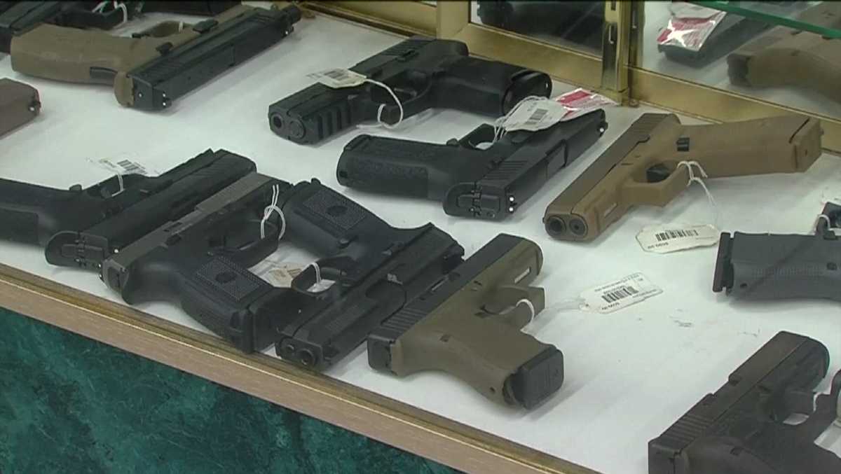 PITTSBURGH GUN LEGISLATION Preliminary vote approves new guncontrol measures in city