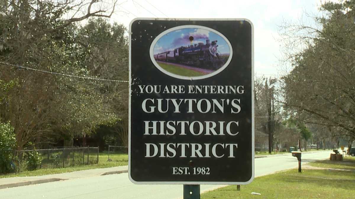 Effingham County Guyton receives grant for sidewalk expansion