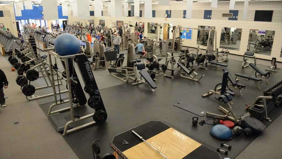 Gym, fitness center (generic photo)